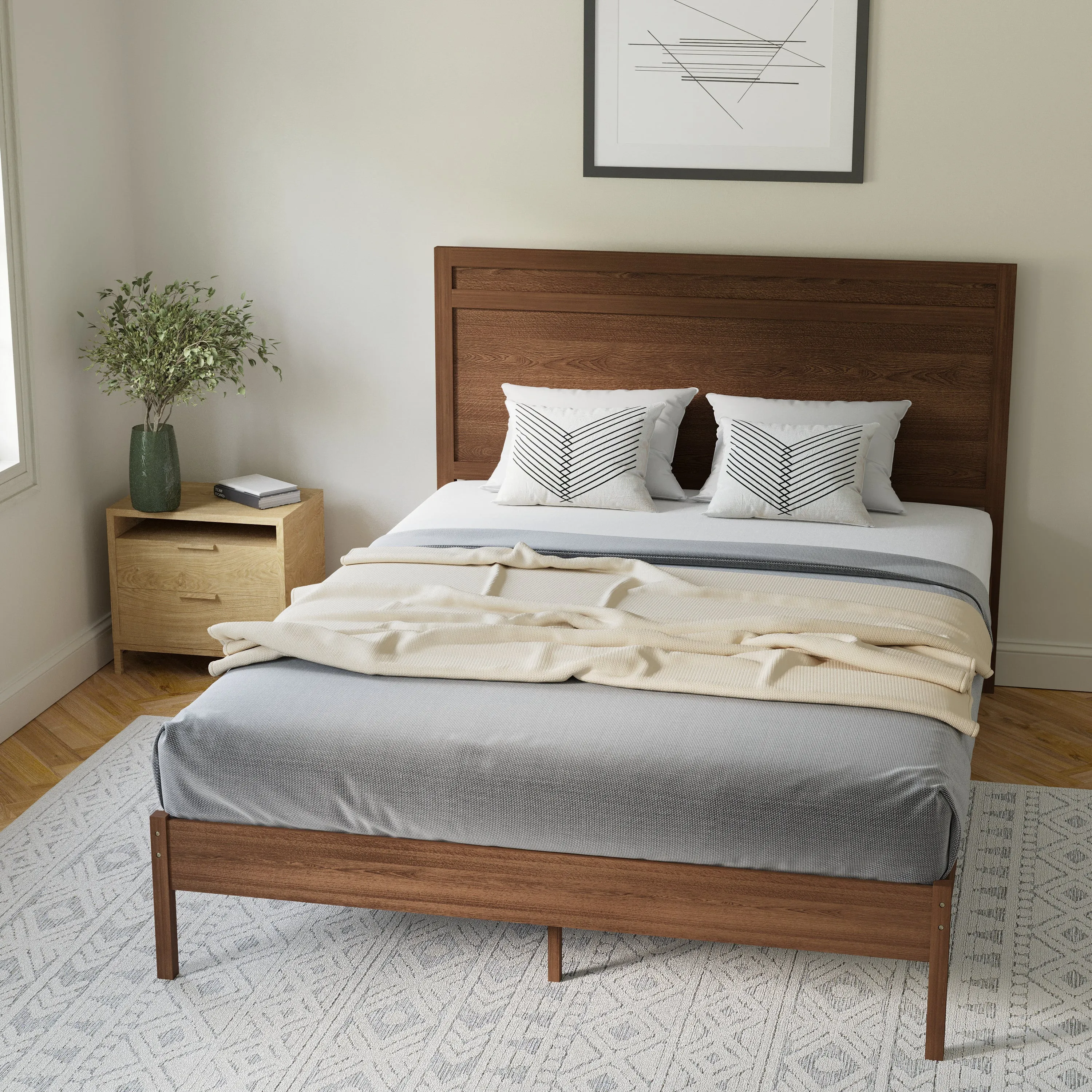 Brown Queen Wood Platform Bed MG-09003QB-Q-BRN-GG