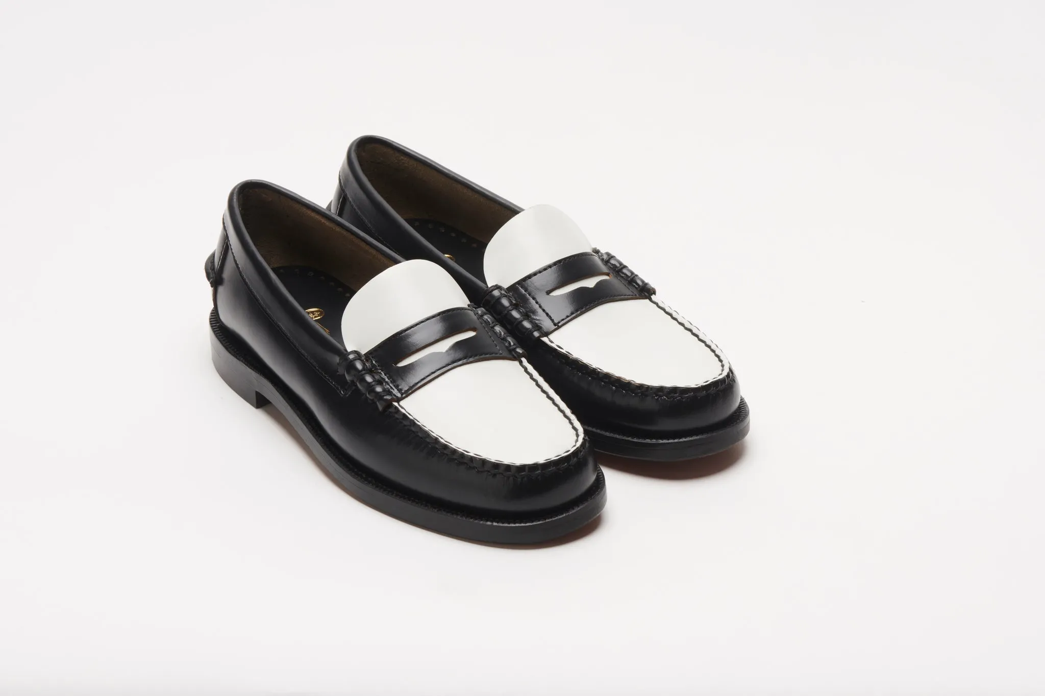 Classic Dan - Black & White